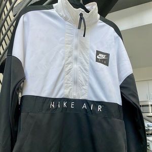Nike Pullover